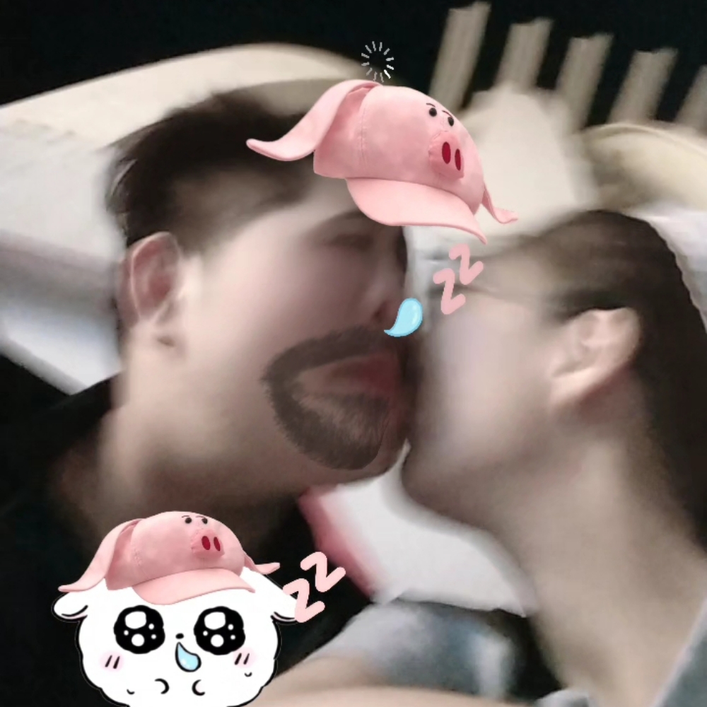 Thịi Hằngg & Vănn Toànn