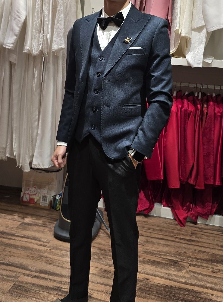 Groom