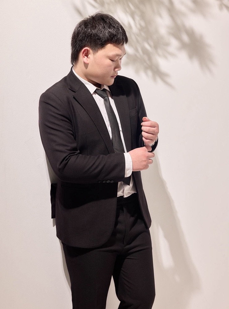 Groom