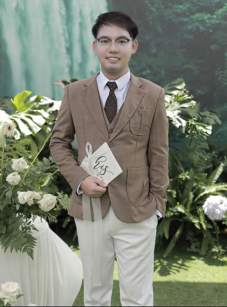 Groom