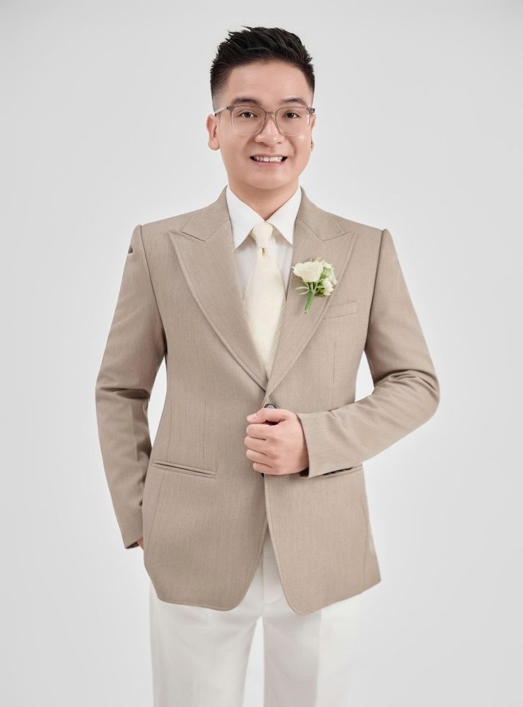 Groom