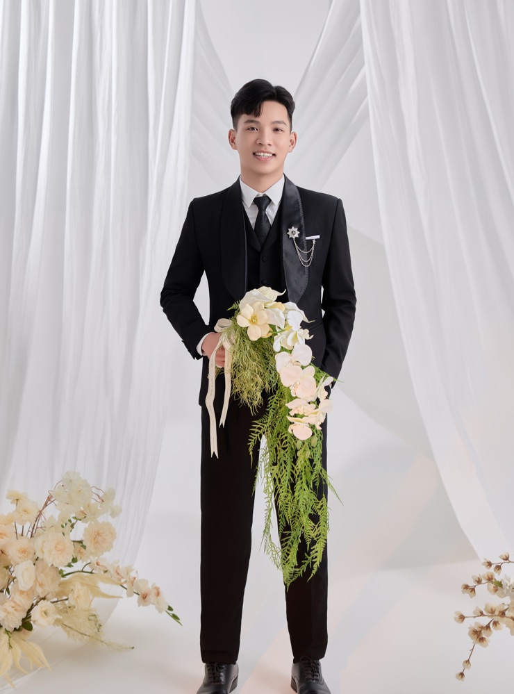 Groom