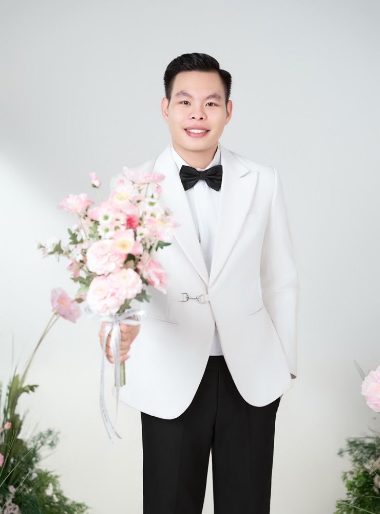 Groom
