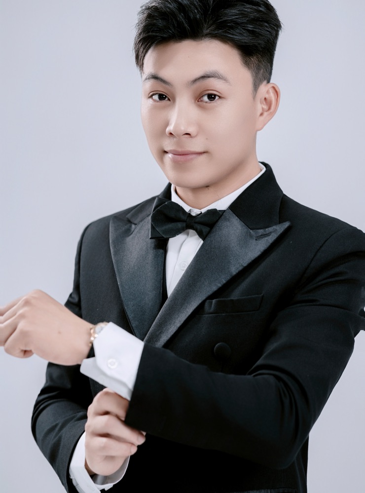Groom