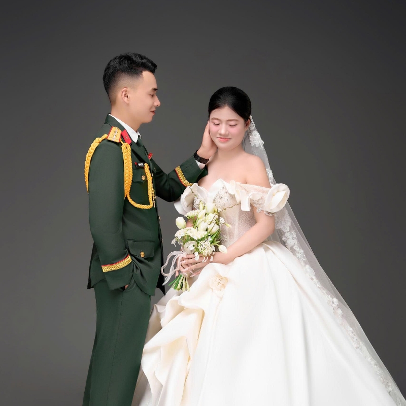 TIỆC CƯỚI NHÀ GÁI