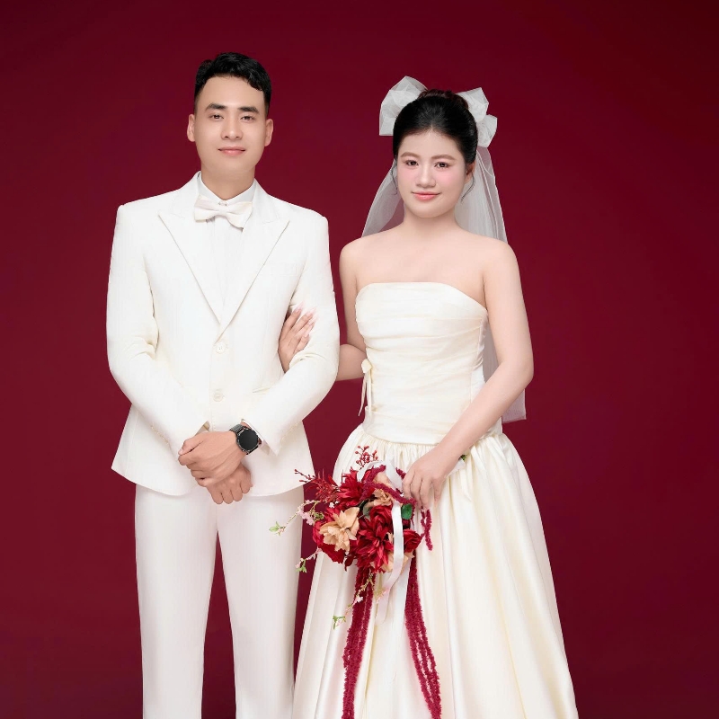 TIỆC CƯỚI NHÀ GÁI
