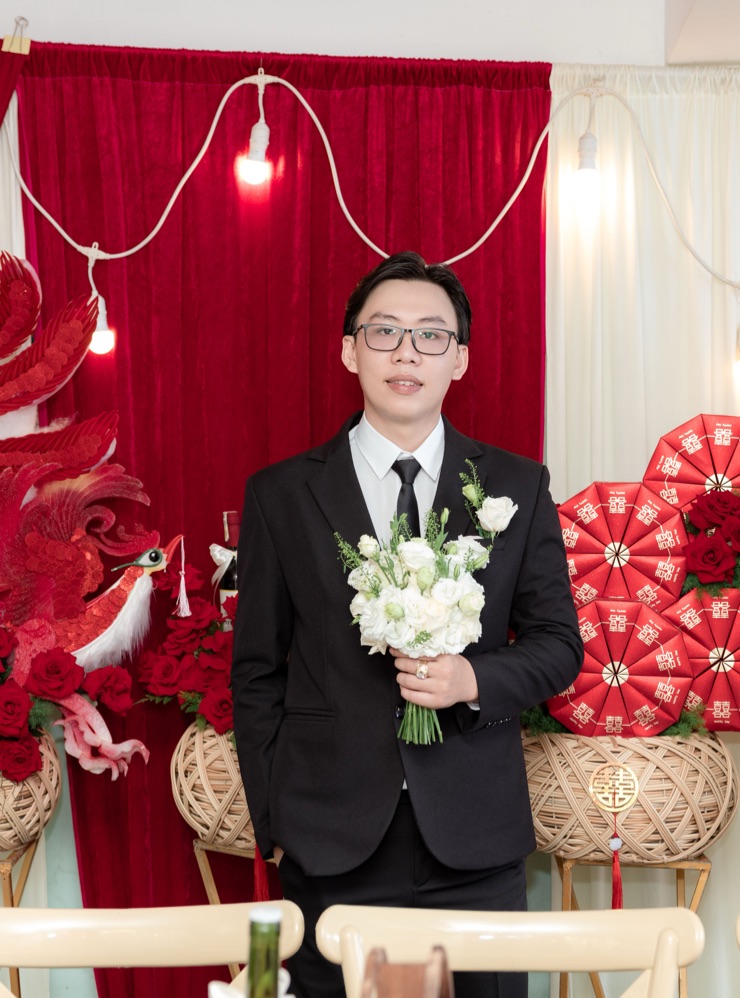Groom