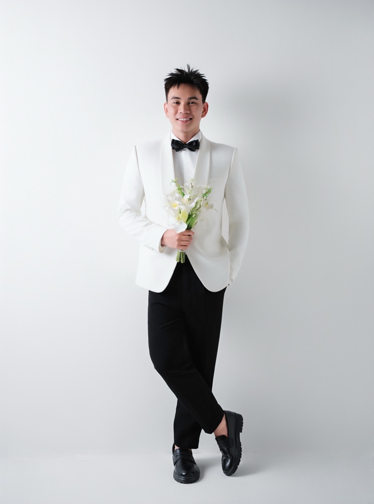 Groom