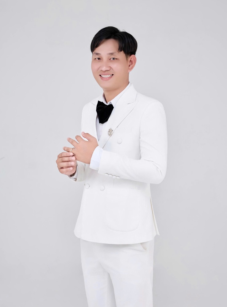 Groom