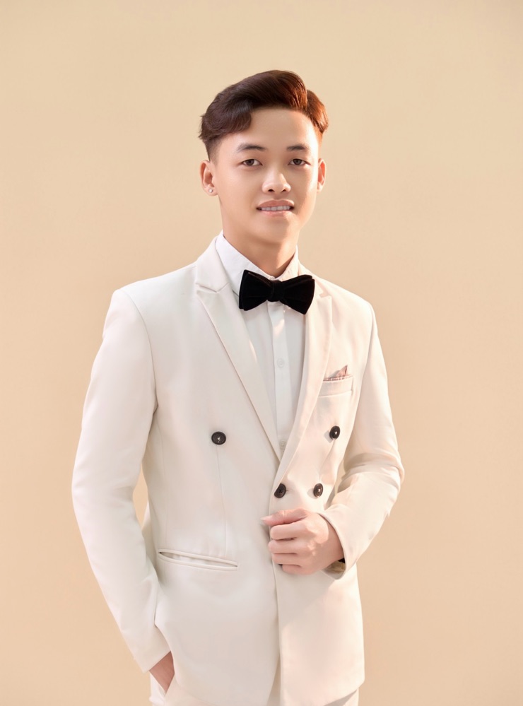Groom
